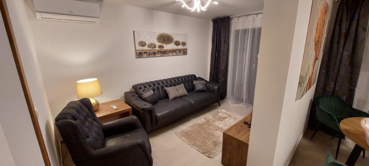 Holiday Apartments Cecilija Supetarska Draga Kültér fotó